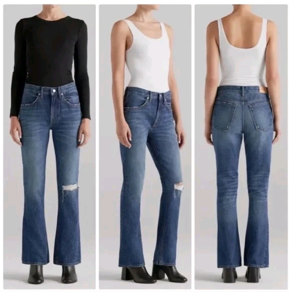 Edwin Averi Flare Leg Jeans in Pretender